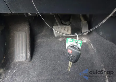 2018 Toyota Rav4 Le from USA, damaged, VIN JTMBFREV6JJ227527